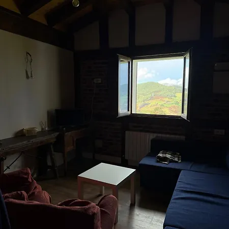 Rural Montebaserria * Ziortza-Bolibar