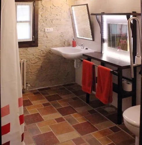 Rural Montebaserria * Ziortza-Bolibar